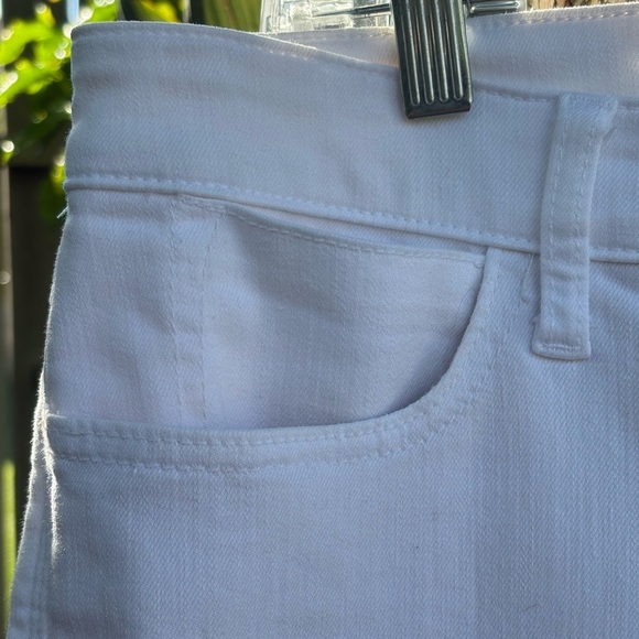 Talbots White Flawless Five-Pocket Pants with Nautical Button | Size 12 - Picture 5 of 7